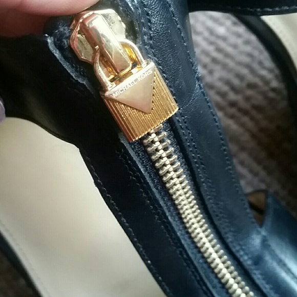 Michael Kors heels - Picture 8 of 8